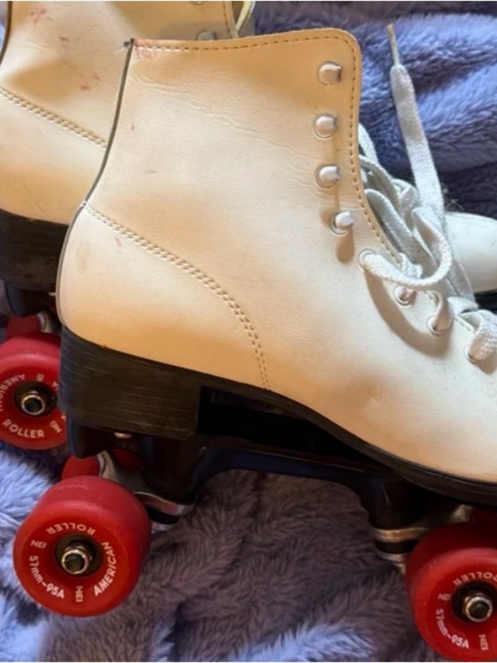 Classic White Women's Roller Skate Boots